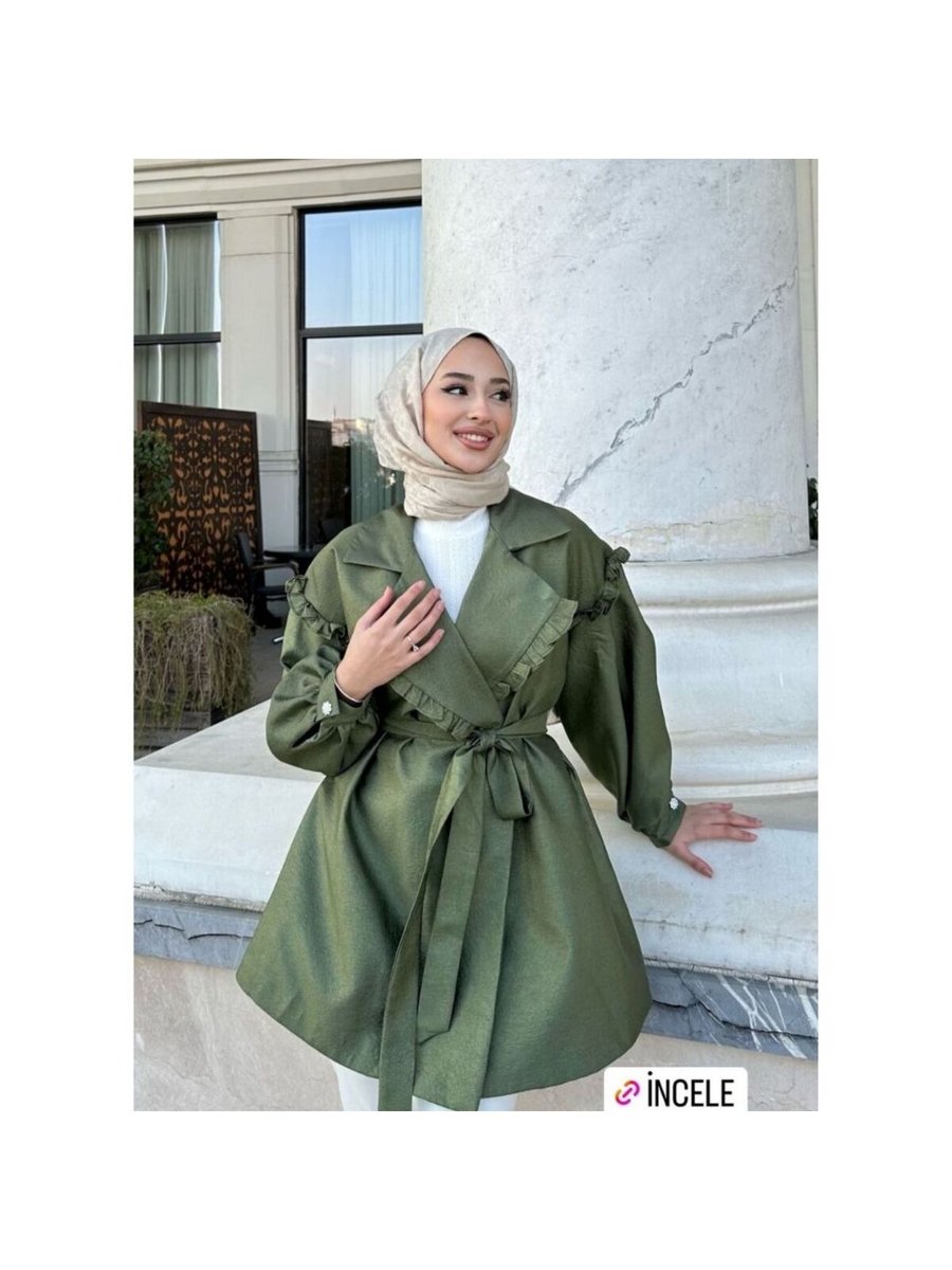 Tuğba Hijab Fırfır Detaylı Şık Ceket