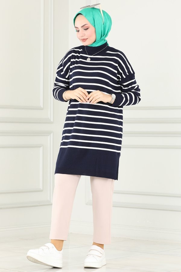 Moda Selvim Lacivert Çizgili Triko Tunik Moda Selvim Lacivert Çizgili Triko Tunik