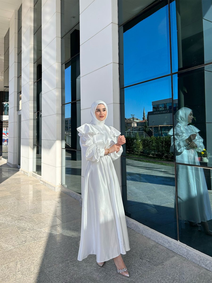By Atelier Cindy Beyaz Tesettür Abiye Elbise