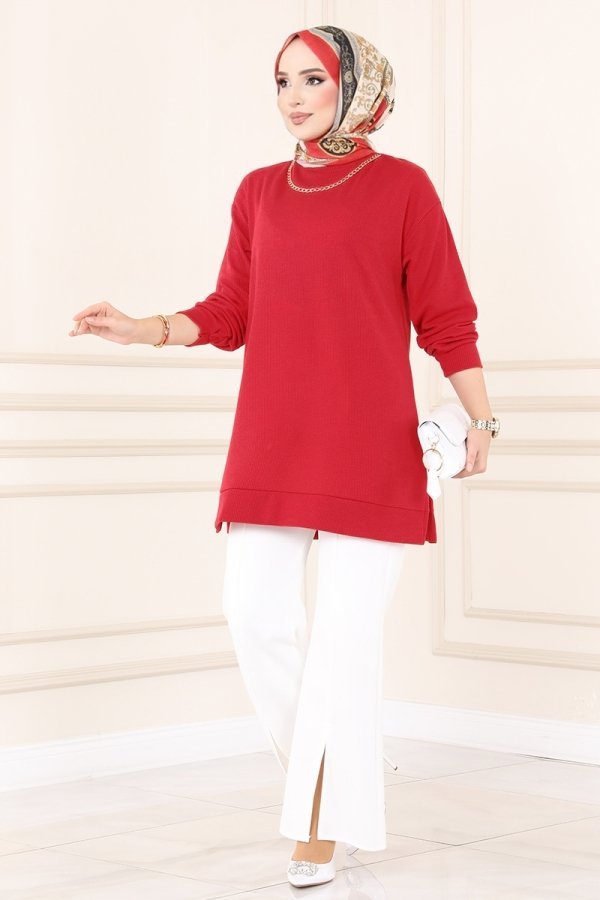Moda Selvim Kırmızı Yakası Zincir Detaylı Tunik