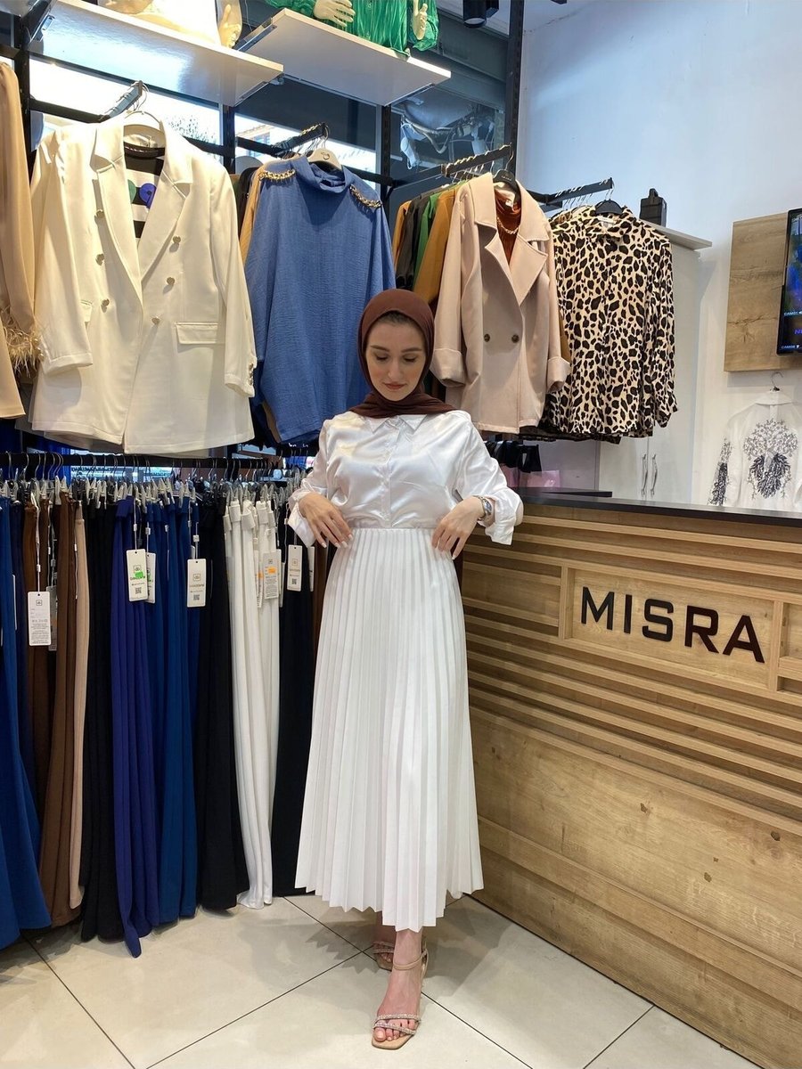 Mısra Giyim Sık Pileli Saten Etek
