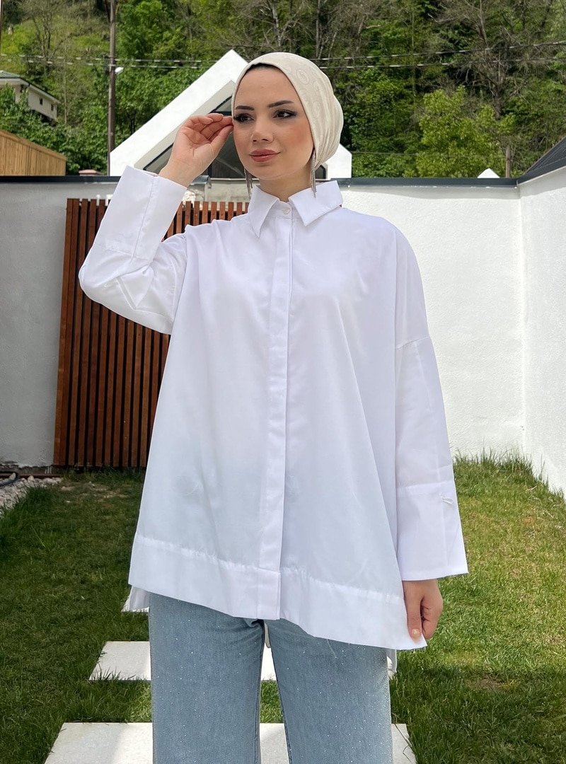 İmaj Butik Beyaz Yan Yırtmaçlı Gömlek