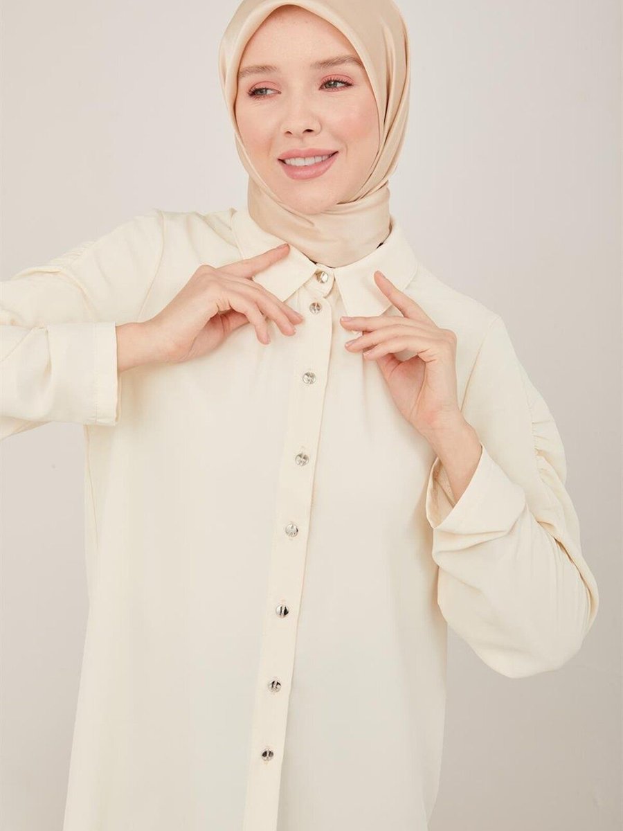 Armine Büzgü Detaylı Gömlek Aytaşı