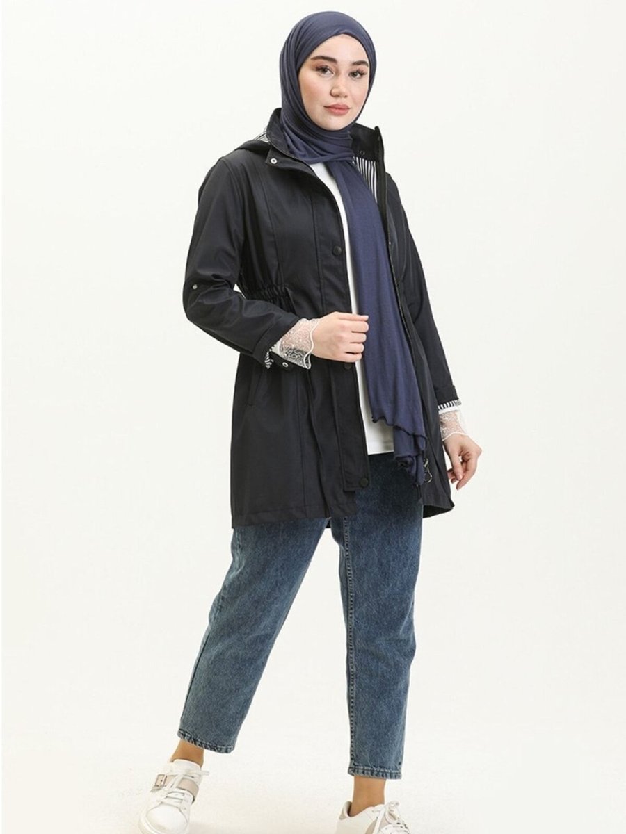 Butik Lacivert Bondit Kumaş Kısa Boy Trençkot