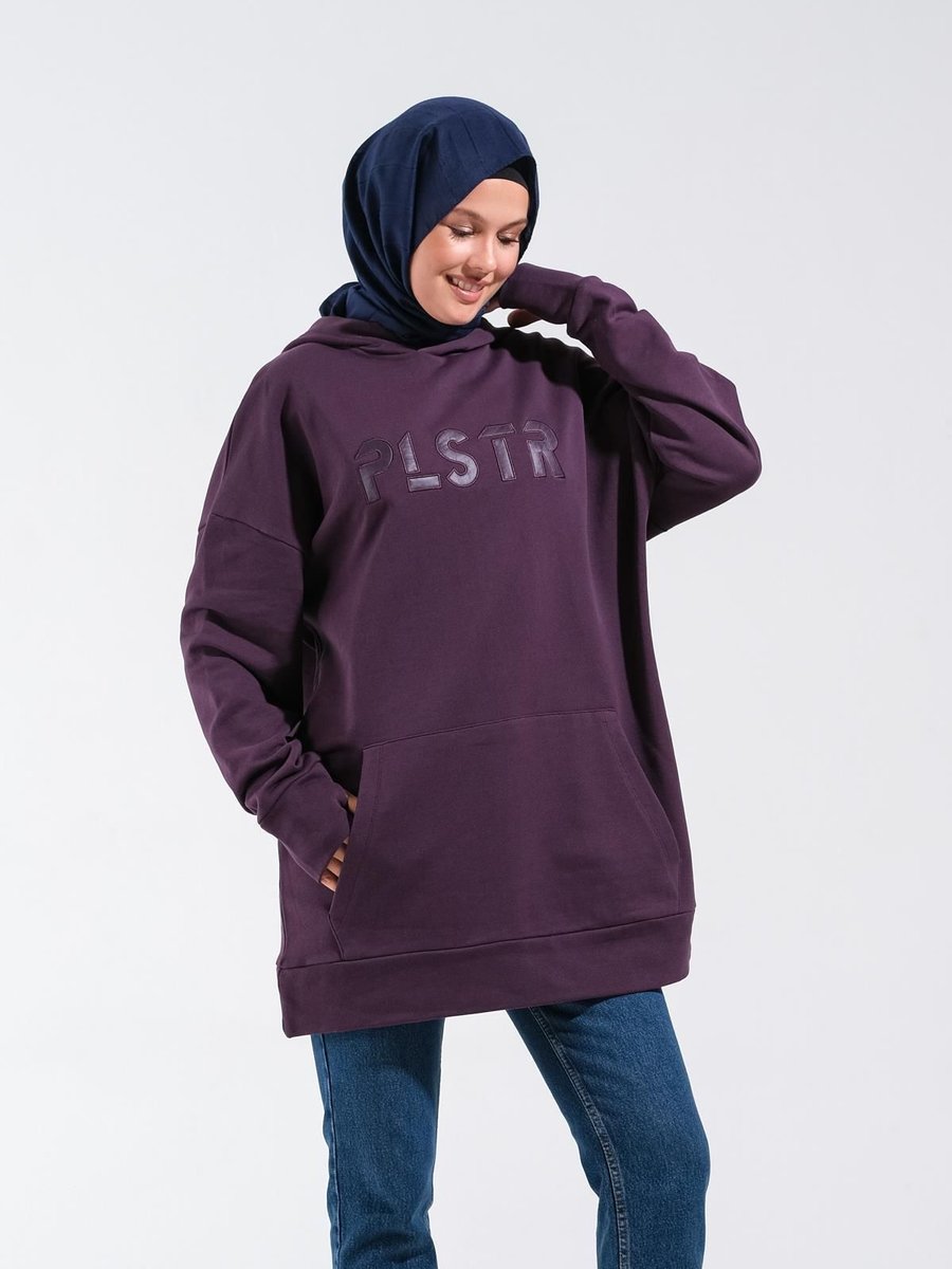 Plistre Nakışlı Oversize Sweatshirt