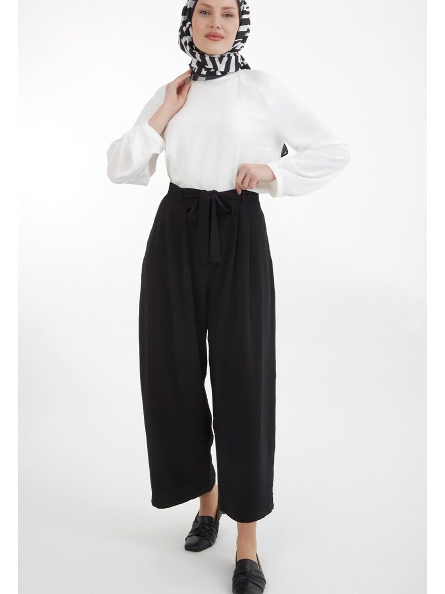 Armine Kuşaklı Trend Pantolon