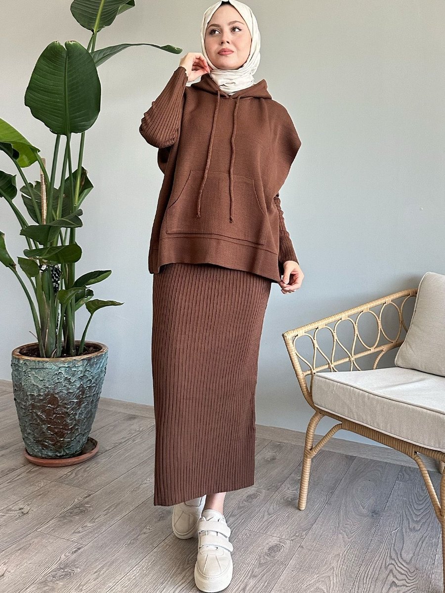 Instyle Kapüşonlu Elbiseli Acı Kahve Triko Takım