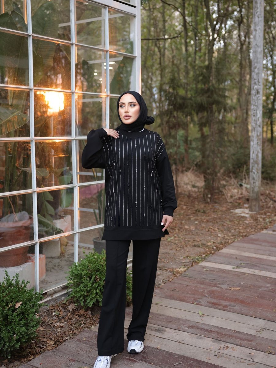 Mimi Luxury Wear Takım Taşlı Detayı Siyah