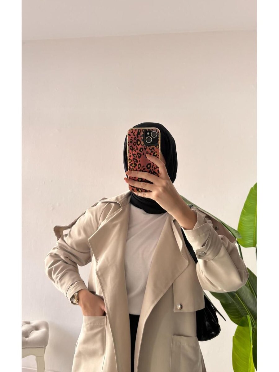 Busta Boutique Omuz Düğme Detaylı Kuşaklı Trençkot