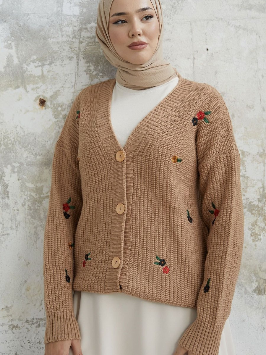 Instyle Helly Papatya İşlemeli Hırka Camel