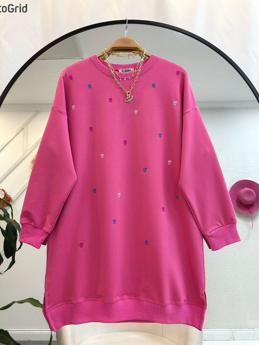 Yedilale Küçük Kalp İşlemeli Sweat