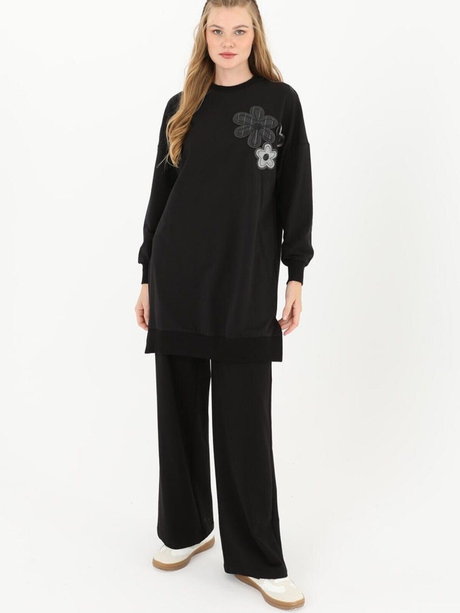 Puane Siyah İki İplik Kumaş Çiçek Baskılı Sweatshirt