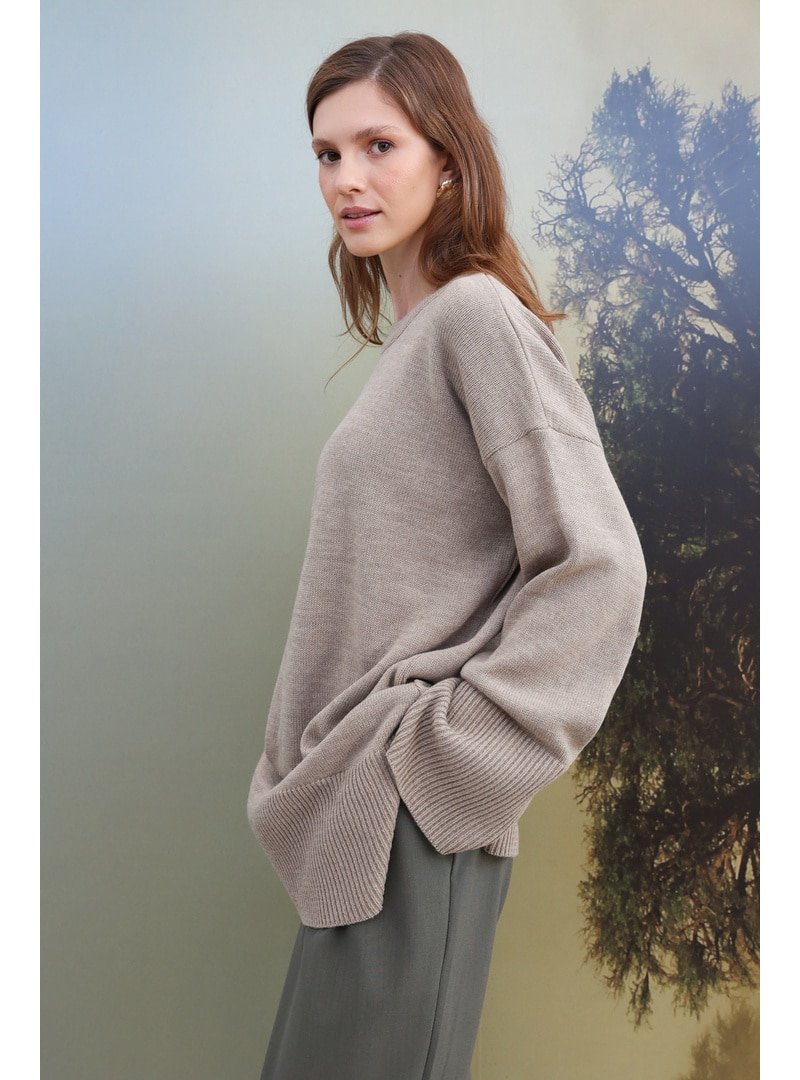 Allday Bej Oversize Yanları Yırtmaçlı Triko Tunik