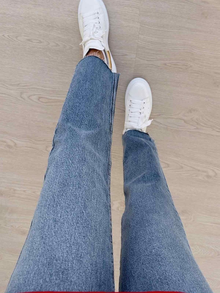 Ka Hijab Paçası Kesik Boyfit Jean Mavi