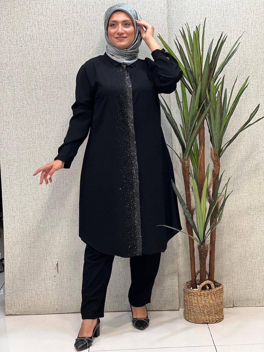 Butik Büyük Beden Önü Serpme Taşlı Tunik