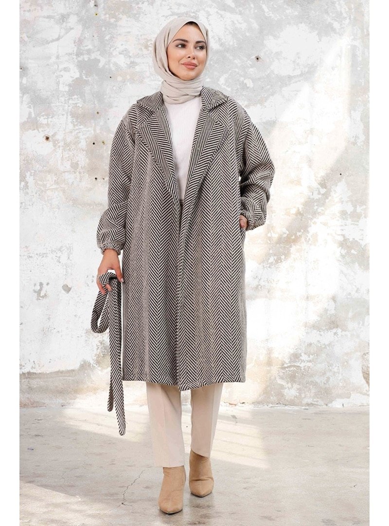 Bestenur Vizon Esilay Kuşaklı Oversize Kap