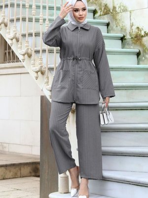Tesettür Dünyası Melisa Beli Büzgülü Fermuarlı Takım Gri