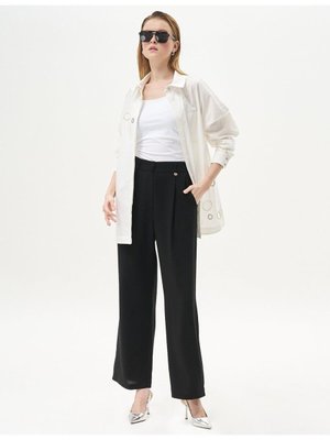 Kayra Pileli Cep Detaylı Basic Pantolon Siyah