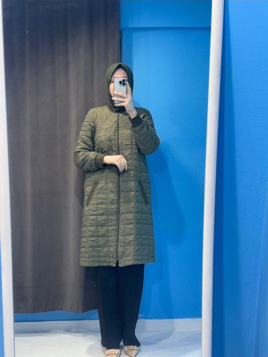 Bayrakçıoğlu Yeni Sezon Kolu Manşetli Yandan Cepli Diz Altı Kapitone Mont