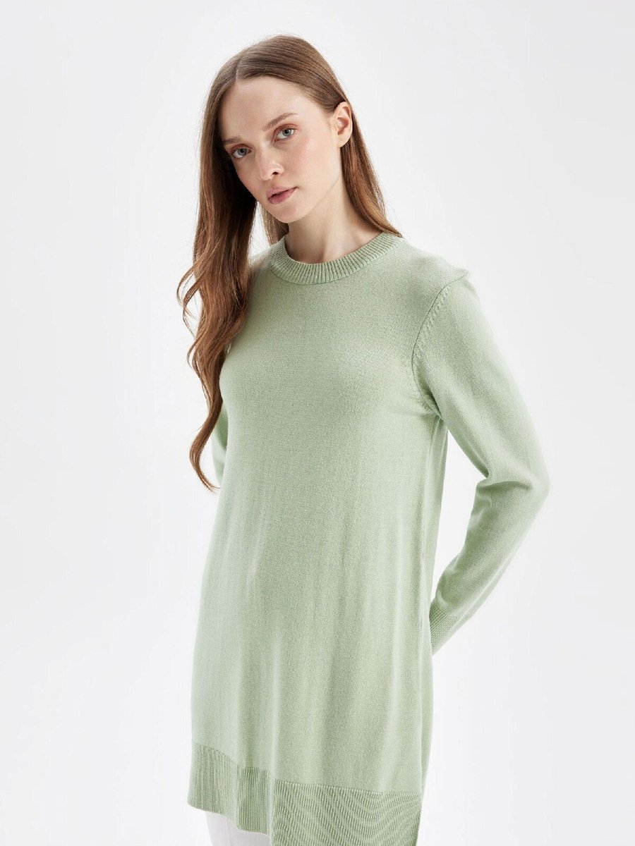 Defacto Regular Fit Bisiklet Yaka Yırtmaçlı Basic Düz Triko Kazak Tunik H3431az24au