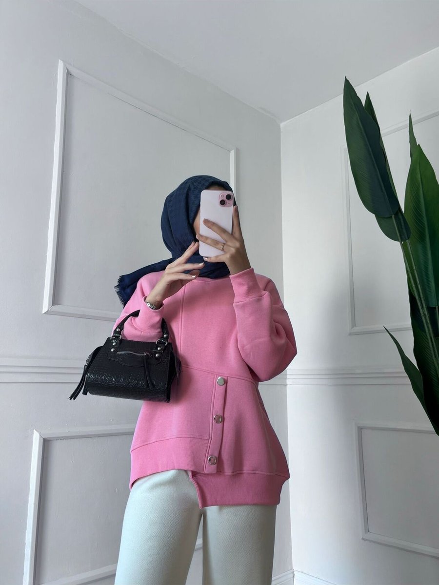 Viperkombin İplik Düğme Detaylı Sweatshirt