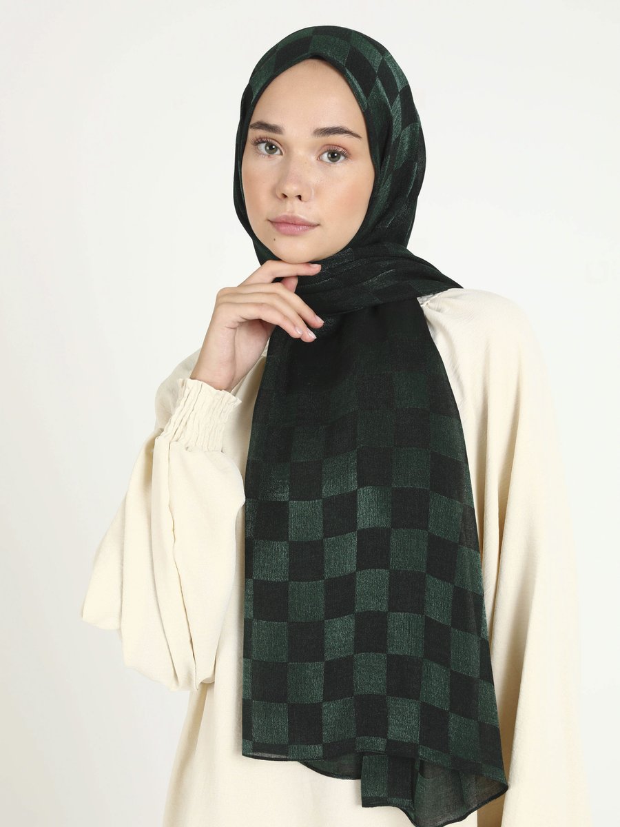 Miray Zümrüt Dama Karla Şal