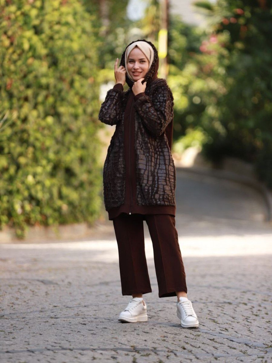 Aişe Moda Peluş Spor Takım