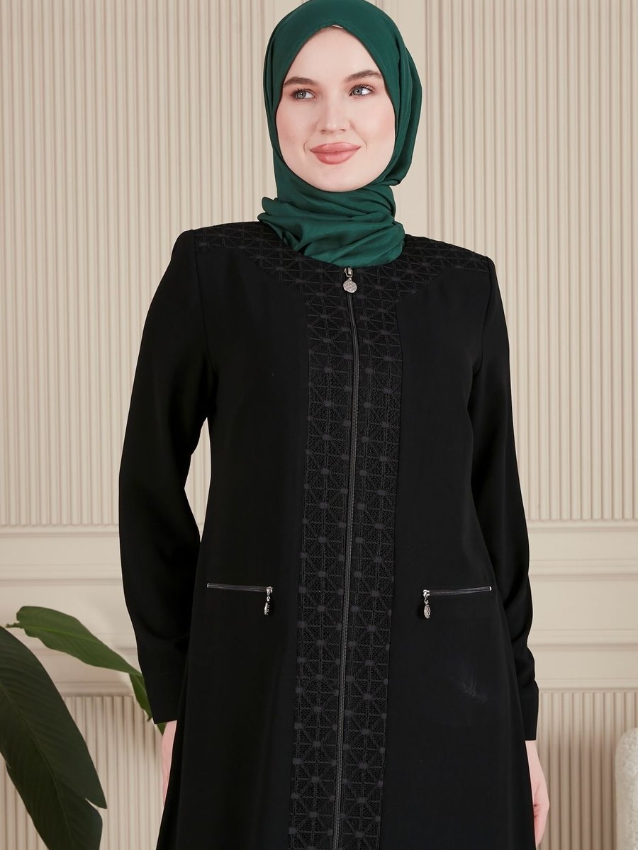 Jalia Lamine Dantelli Fermuar Kenarı Ve Omuz Detaylı Maypoul Kumaş Fermuarlı Battal Ferace