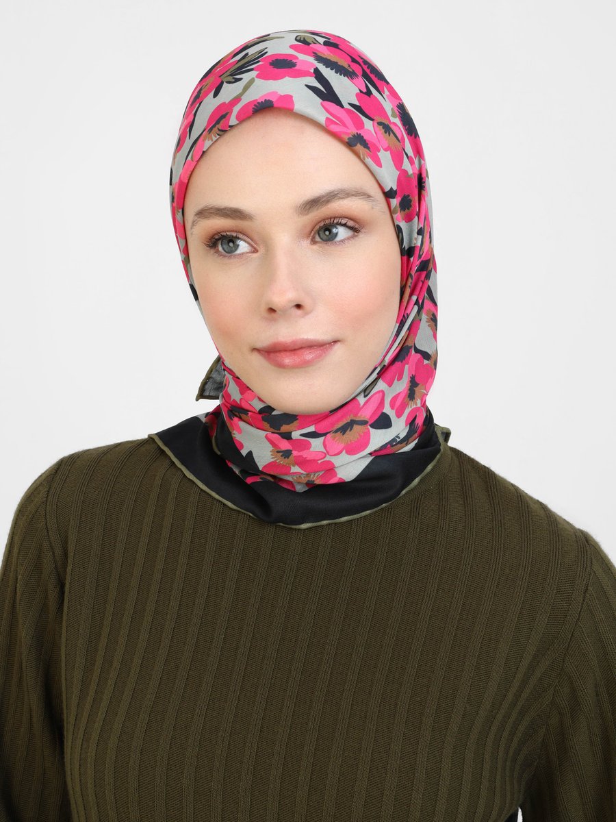 Tuva Çok Renkli Eşarp