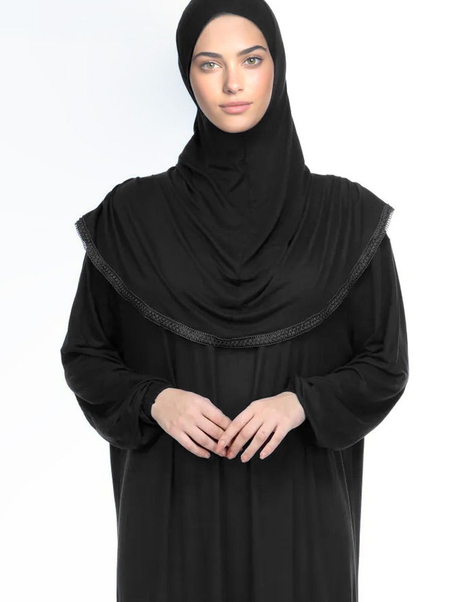 Sonbaharmoda Pamuklu Başörtülü Namaz Elbisesi Dantelli Tek Parça Penye Kumaş Siyah