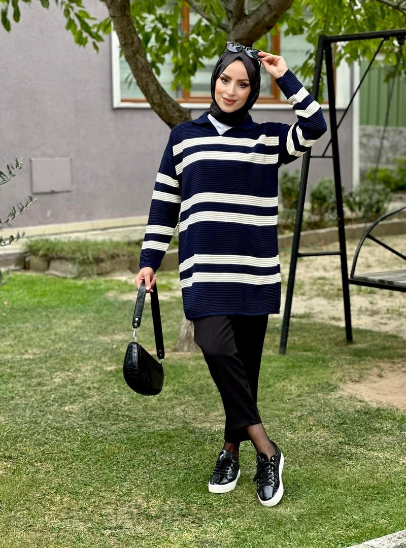 Nergis Neva Yakalı Çizgili Triko Tunik