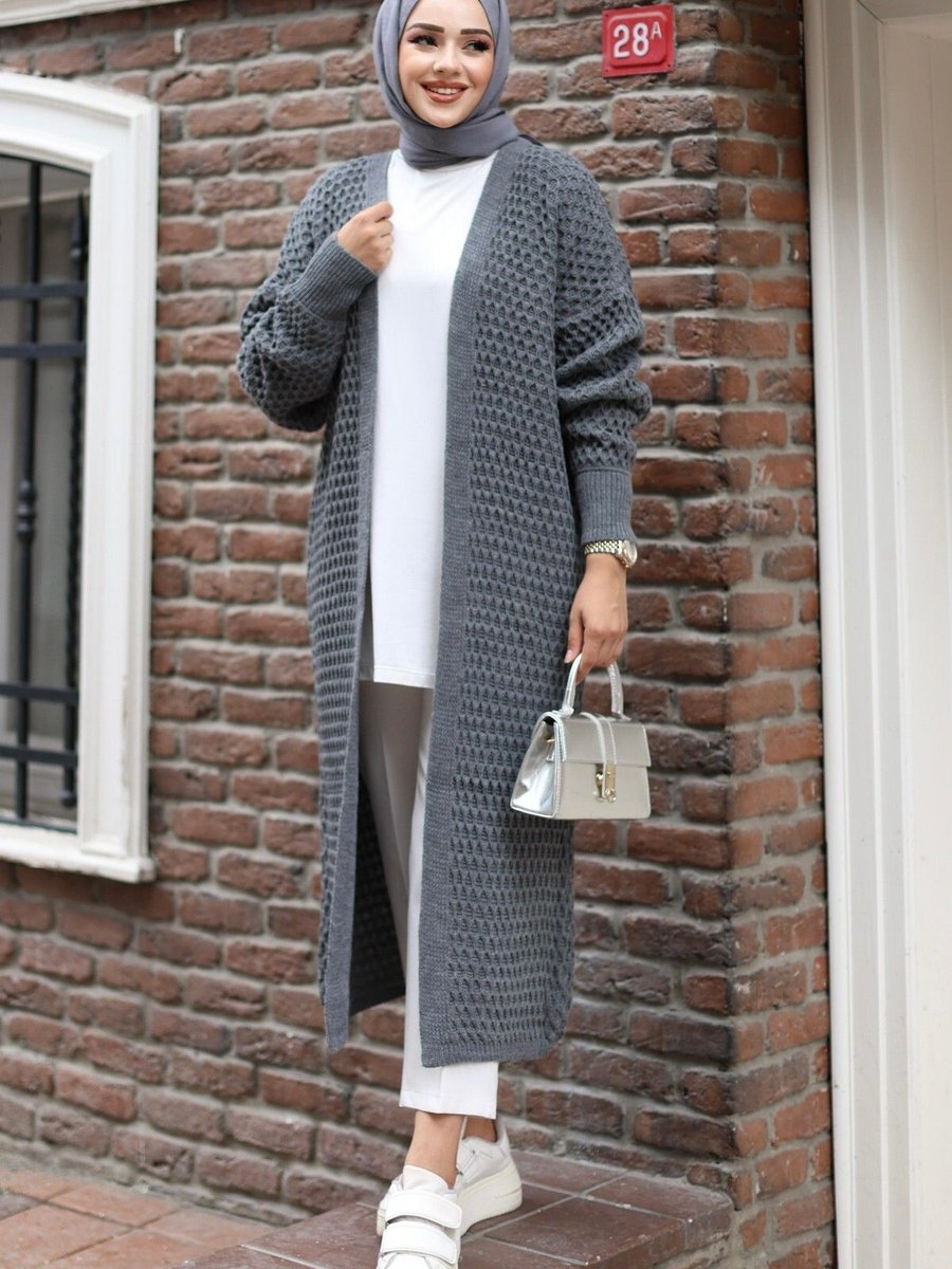 Qumet Oversize Petek Örgü Detaylı Kolu Lastikli Trend Uzun Triko Hırka