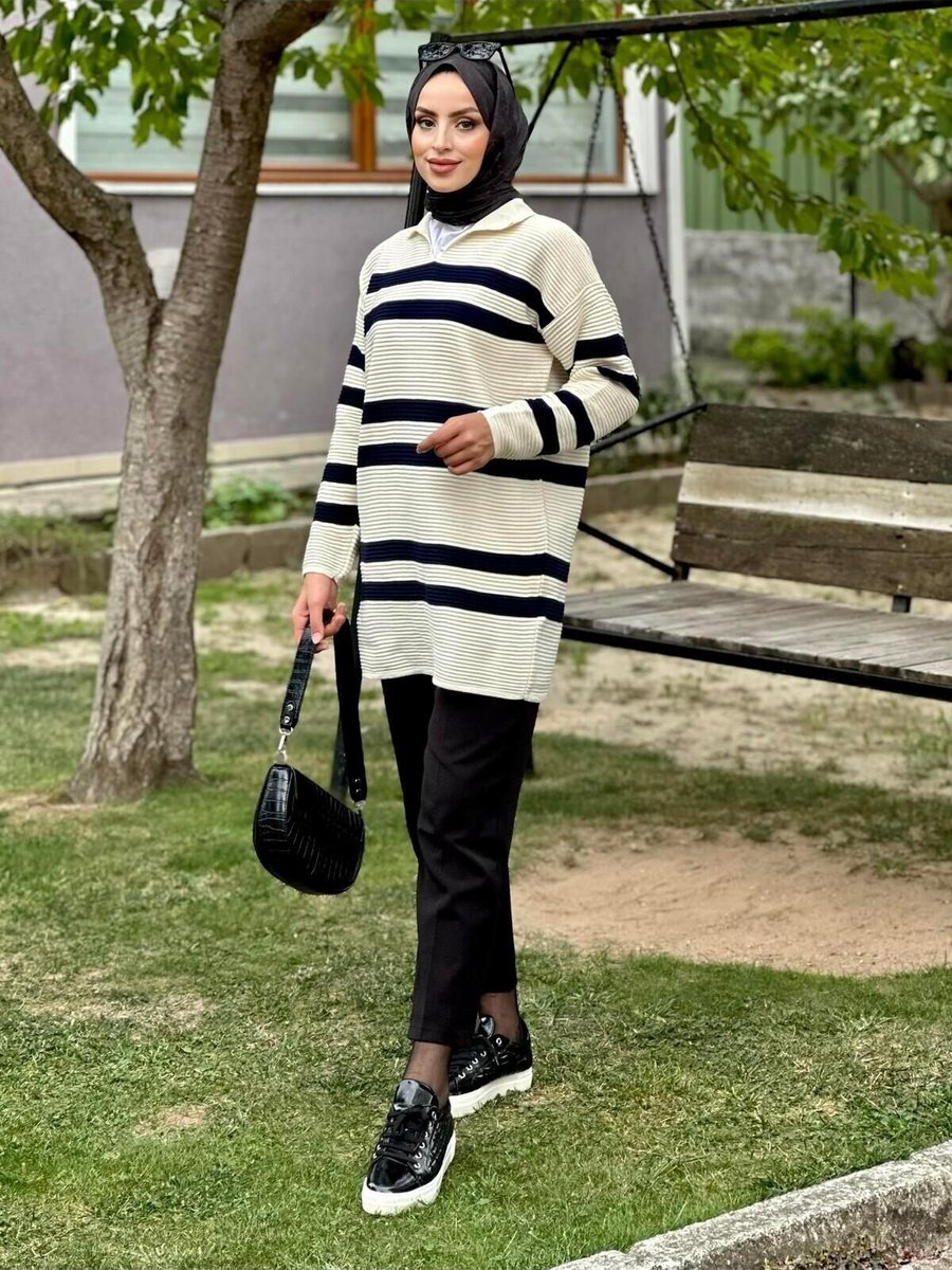 Nergis Neva Butik Bej Yakalı Çizgili Triko Tunik
