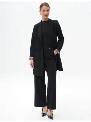 Kayra Ütü İzli Geniş Paça Pantolon Siyah