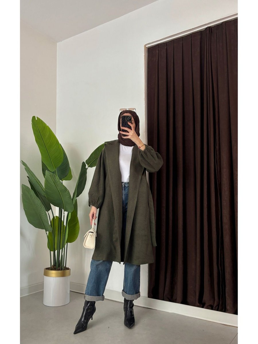 Aranlı Tekstil Kolları Büzgülü Seyyar Kuşaklı Oversize Kesim Bornoz Tip Kaşe Kaban