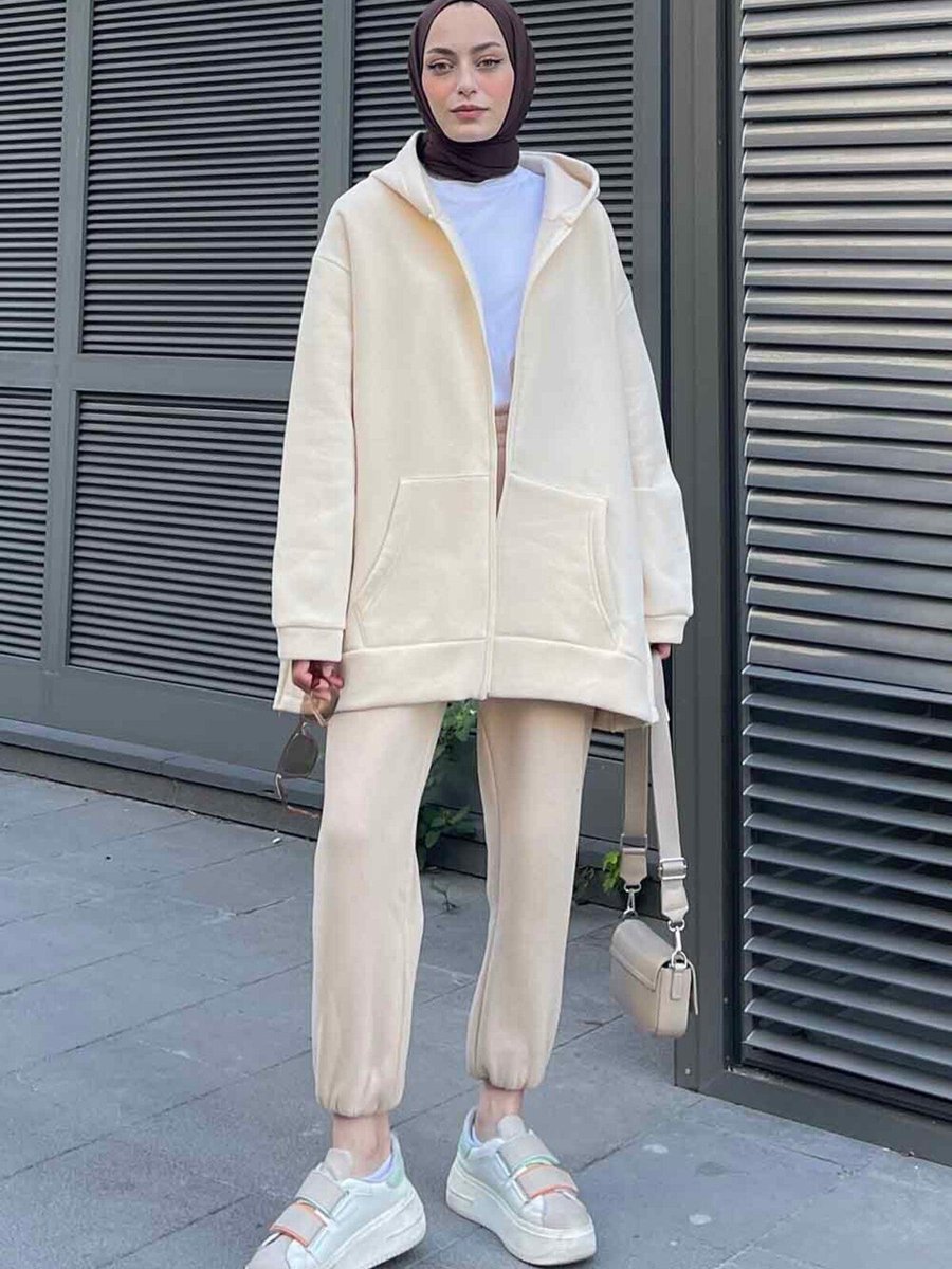 Lamelif Önü Fermuarlı Yan Yırtmaçlı Üç Iplik Sweat Hırka Siyah Krem