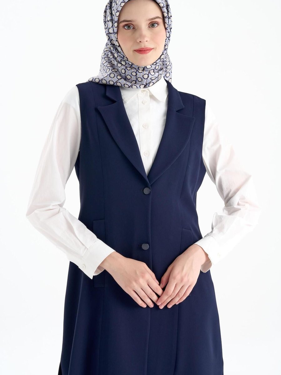 Tuğba Blazer Yaka Yırtmaçlı Yelek Lacivert