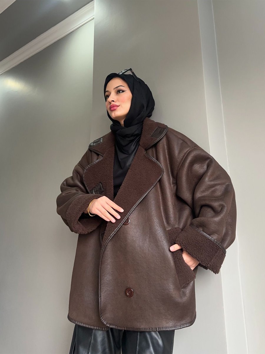 Sümeyye Acı Kahve İçi Kürklü Mont