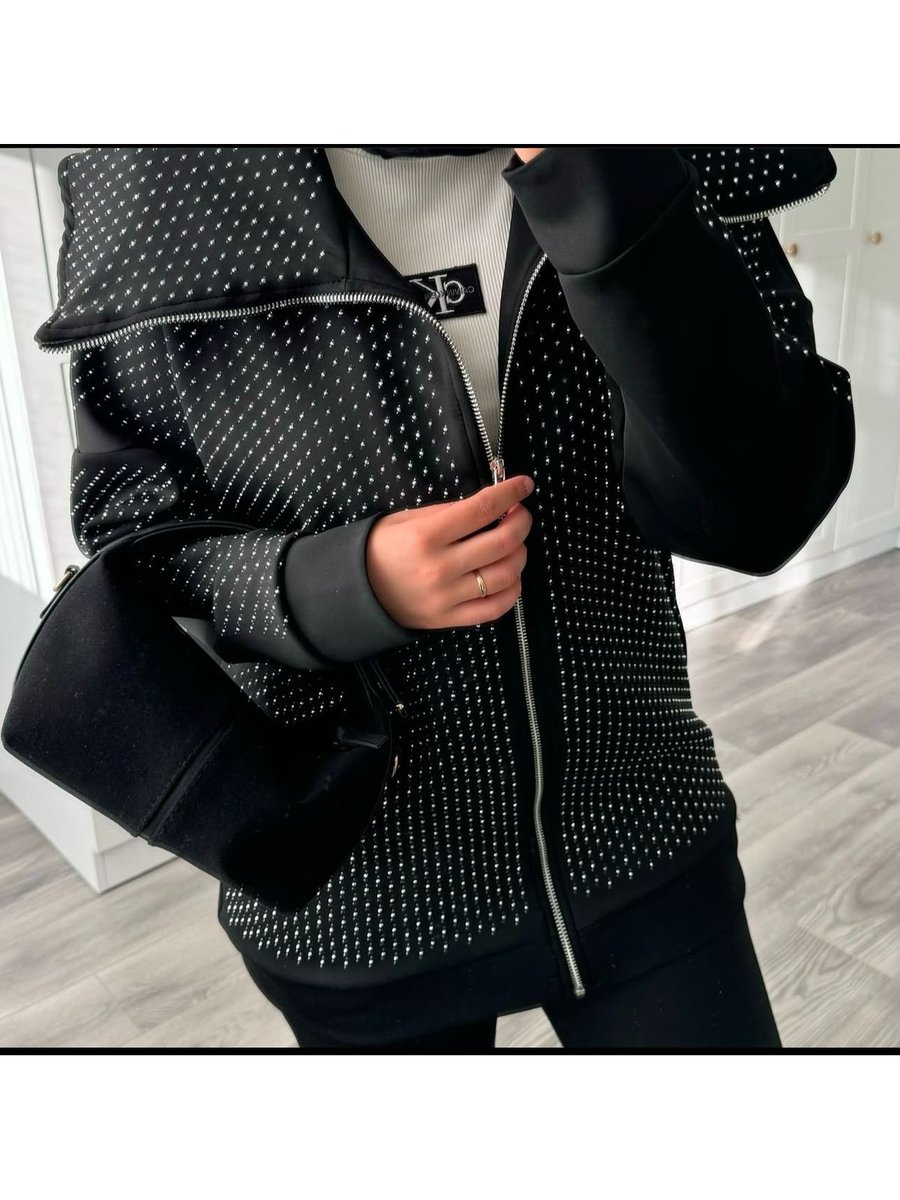 Qubrabutik Taşlı Scuba Takım