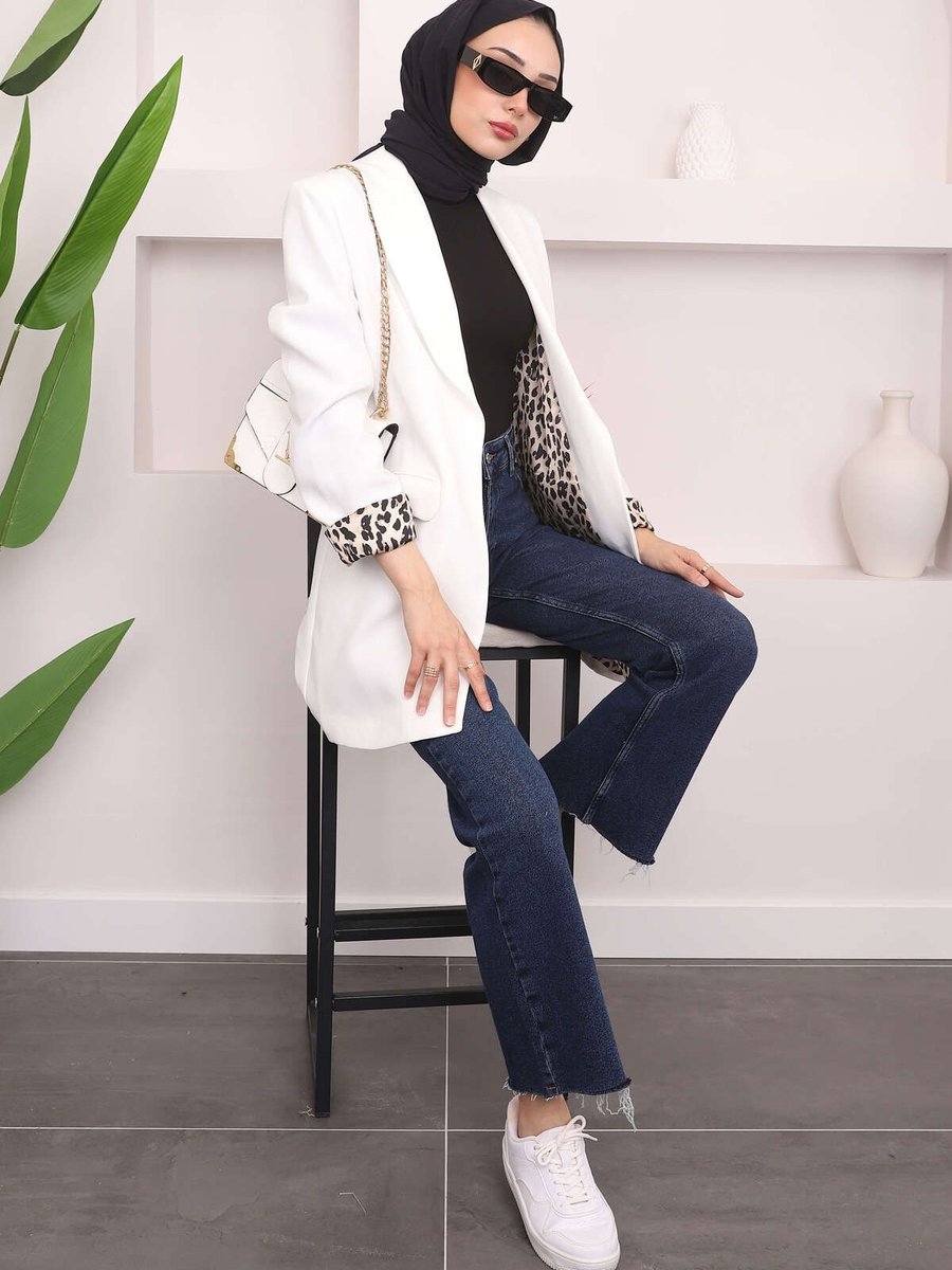 İmajbutik Beyaz Kruvaze Yaka Cepli Blazer Ceket