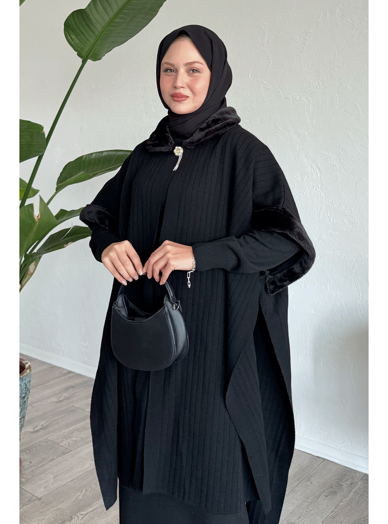 InStyle Kürk Ve Broş Detaylı Siyah Panço