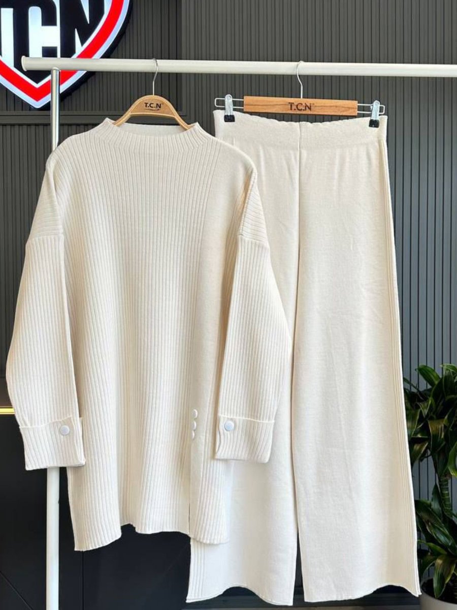 Bold Grup Beyaz Standart Triko Fitilli Düğme Detalı İkili Tunik Pantolon Takım