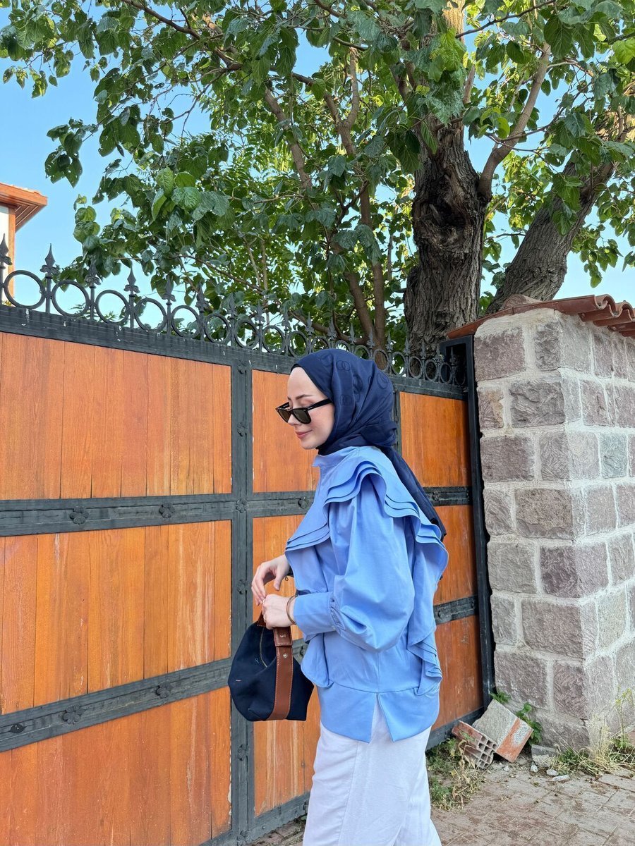 Manibru Volan