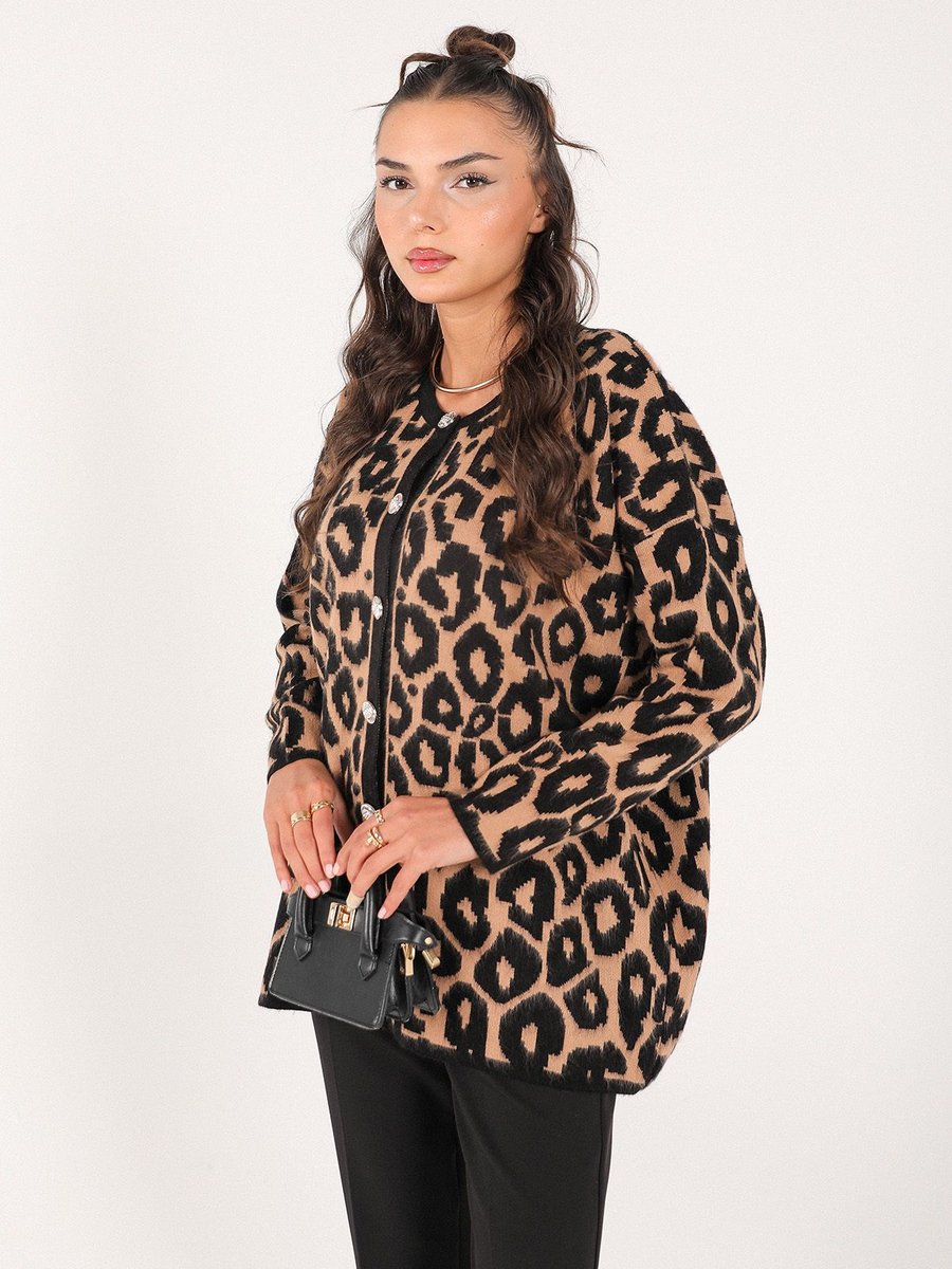 Melike Tatar Bej Leopar Hırka