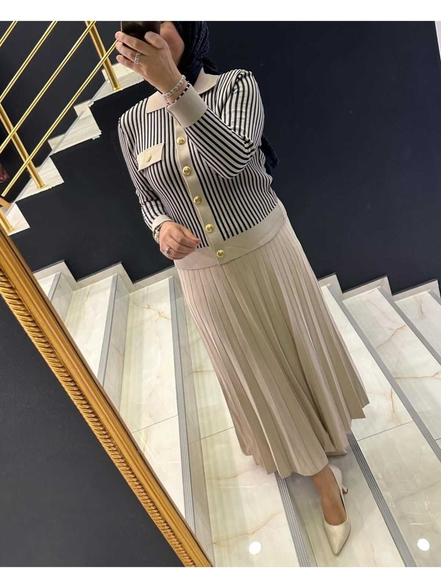 Moda Vedat Pilise Etekli Triko Takım
