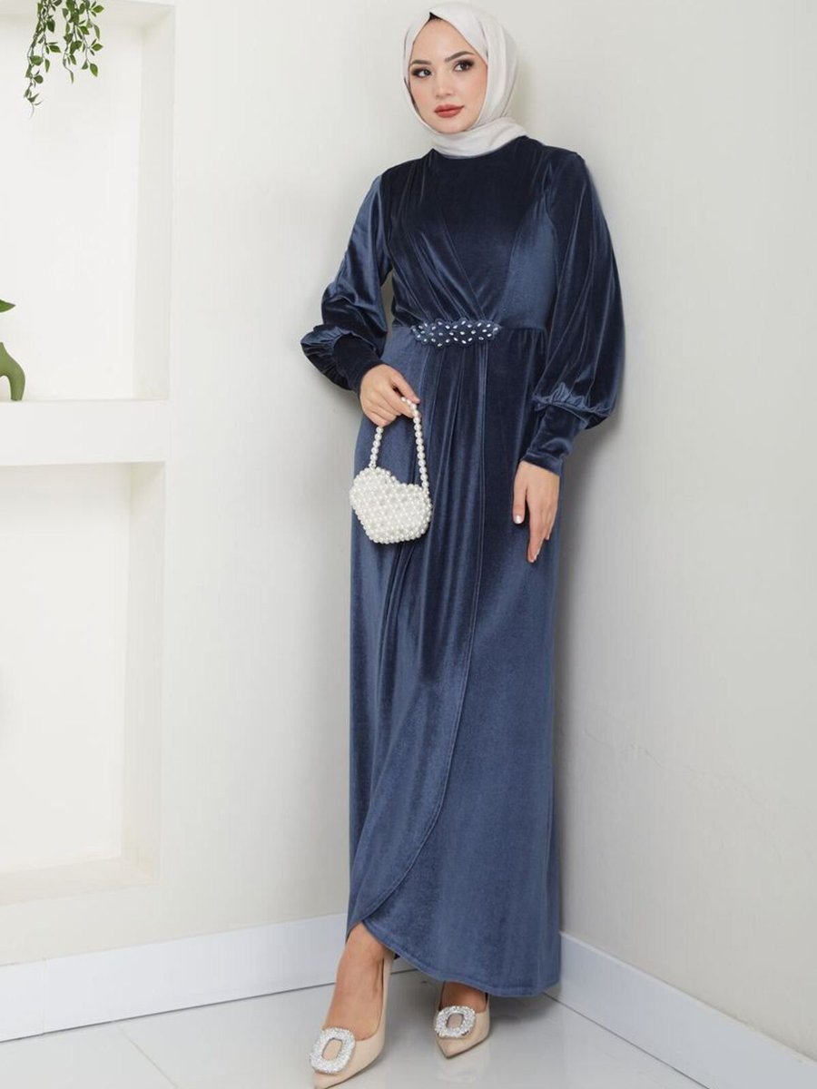 Ayşe Melek Giyim Moda Taş Tokalı Kadife Abiye Elbise