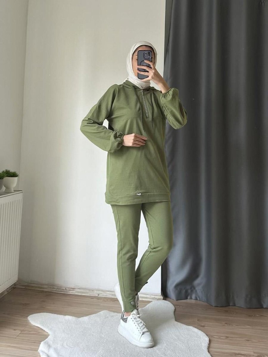 Burcu Tesettür Neon Fermuarlı Kapüşonlu Eşofman Takımı Haki