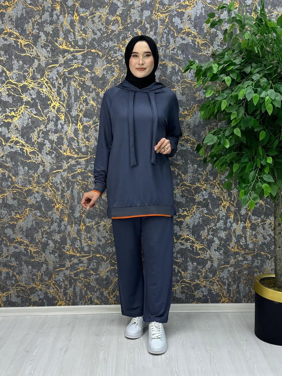 Moda Scuba Kumaş Yarasa Kol Kapüşonlu Takım