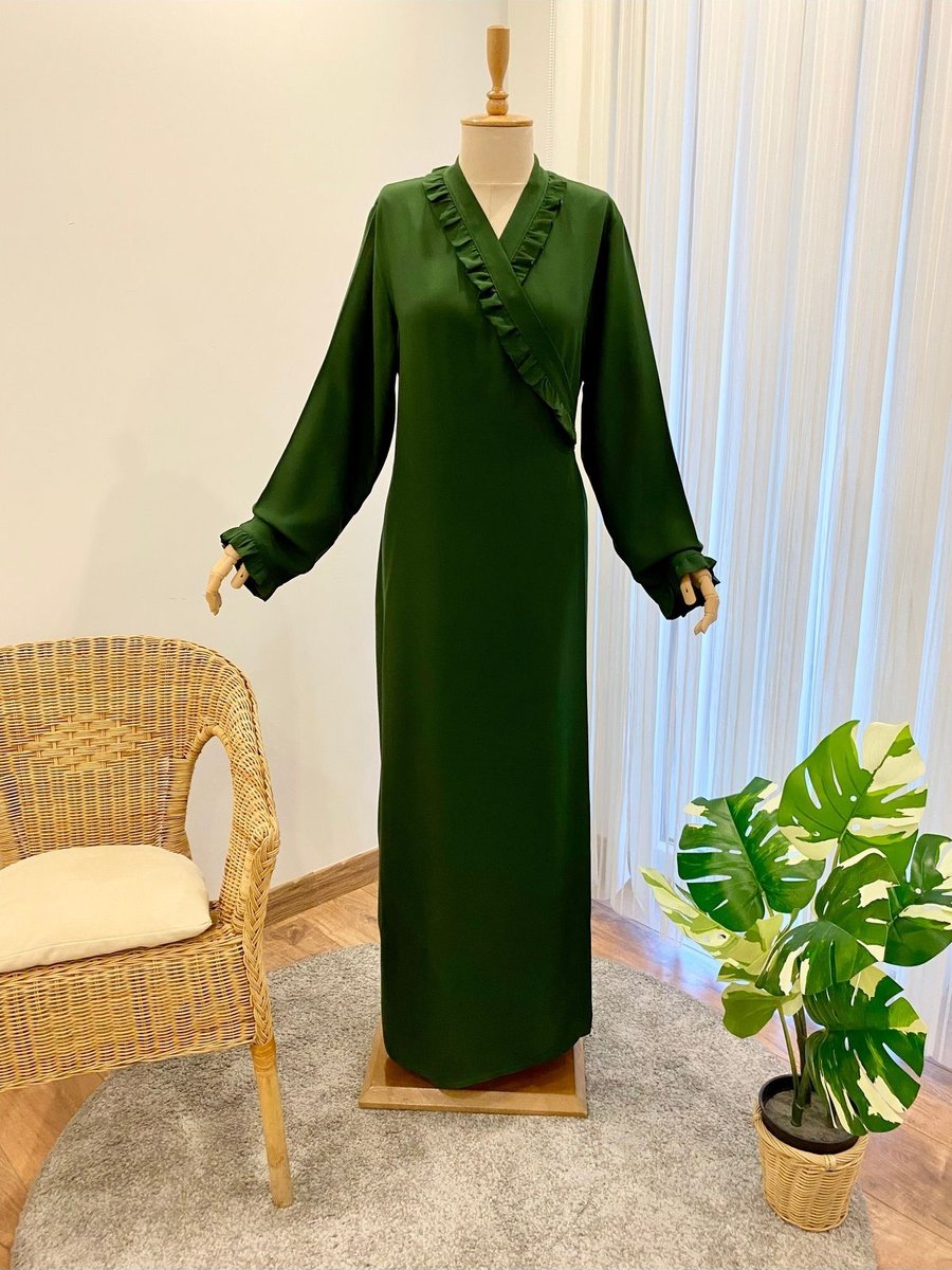 Me Like Home Fırfır Detay Yeşil Namaz Elbisesi