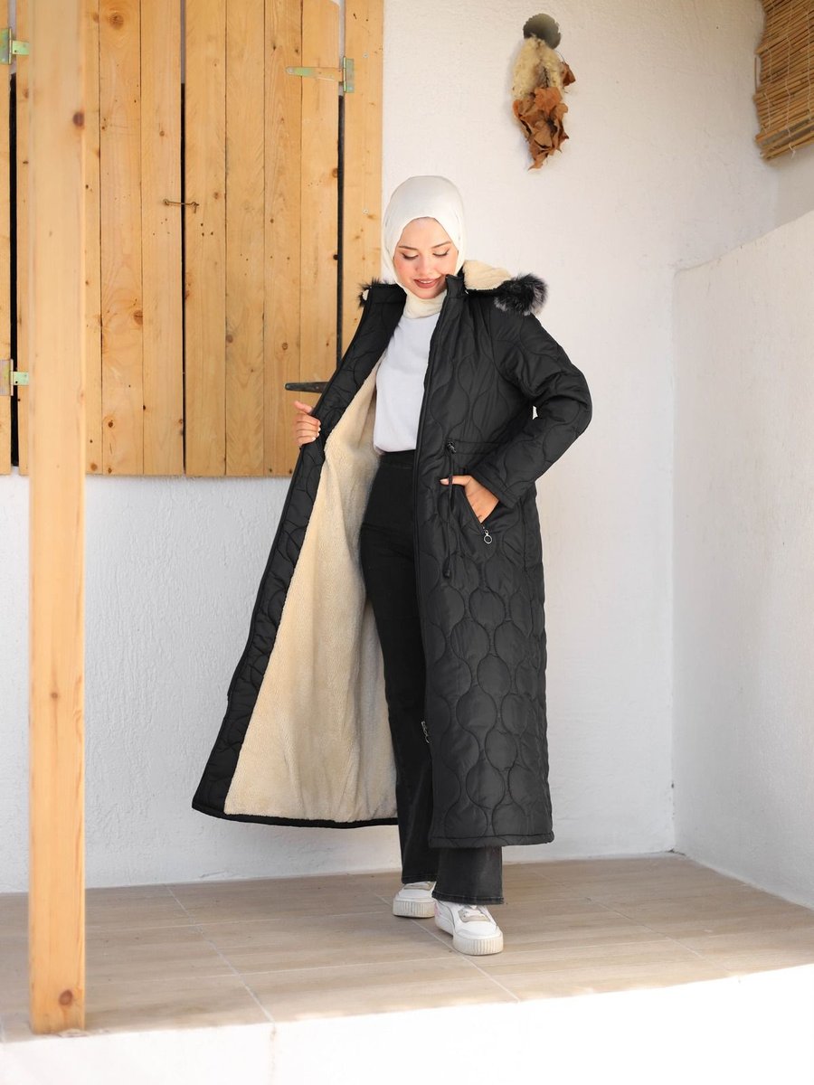 Harman Butik Kadın Tam Kürklü Kapüşonlu Kapitone Mont
